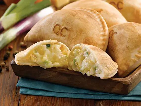 Empanadas de queso y cebolla